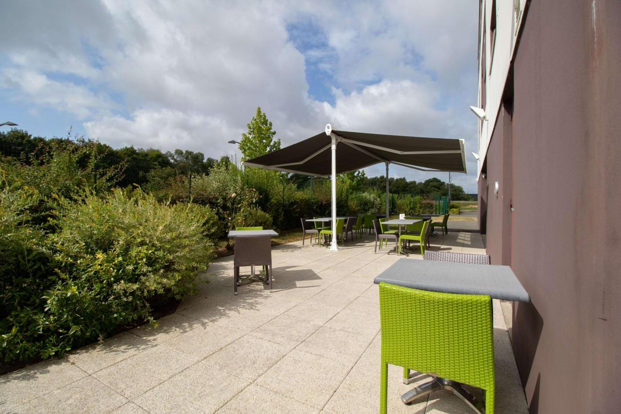Brit Hotel Saint-Meen-Le-Grand En Broceliande ภายนอก รูปภาพ