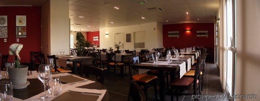 Brit Hotel Saint-Meen-Le-Grand En Broceliande ภายนอก รูปภาพ
